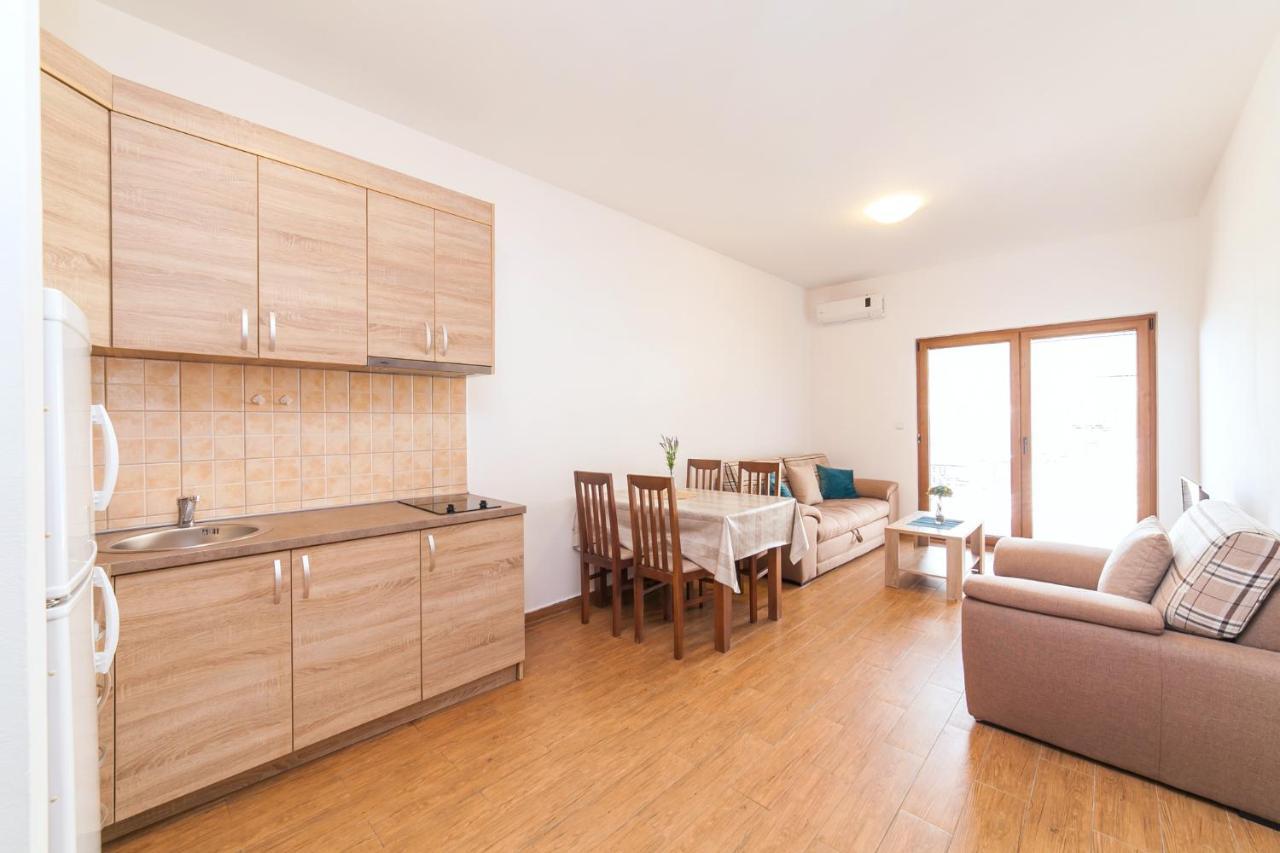 Welcome Apartments Petrovac Kültér fotó