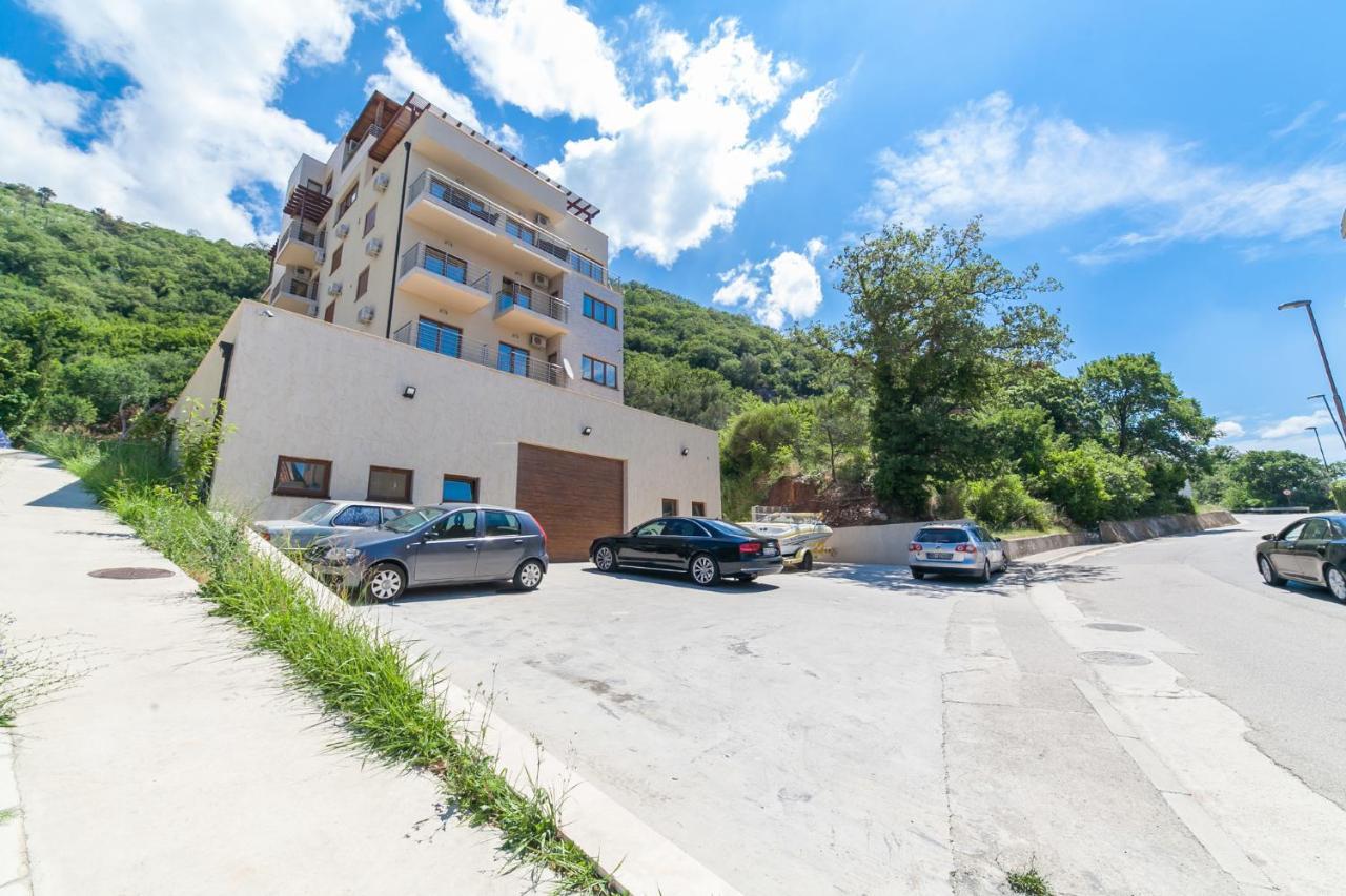 Welcome Apartments Petrovac Kültér fotó